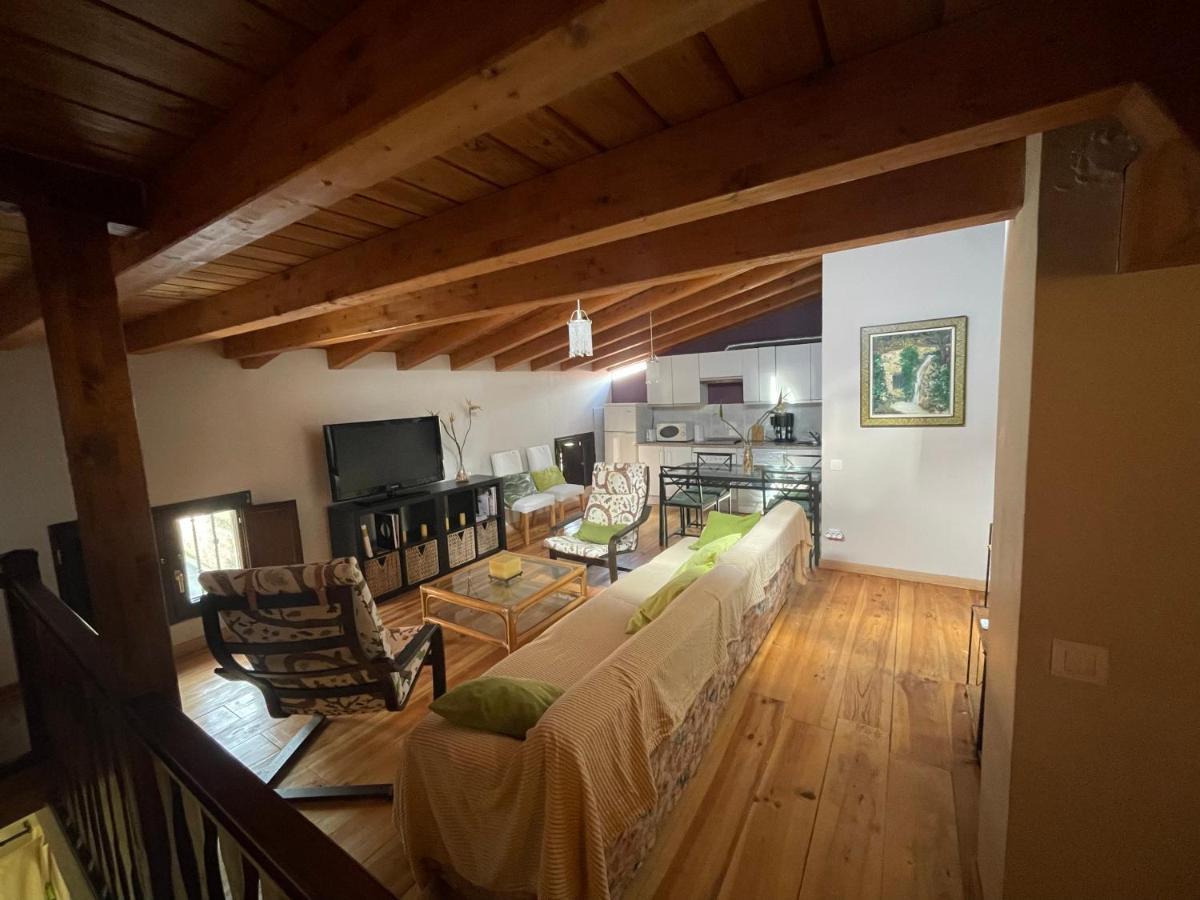 Apartament Atico Aires De Gredos Candeleda Zewnętrze zdjęcie